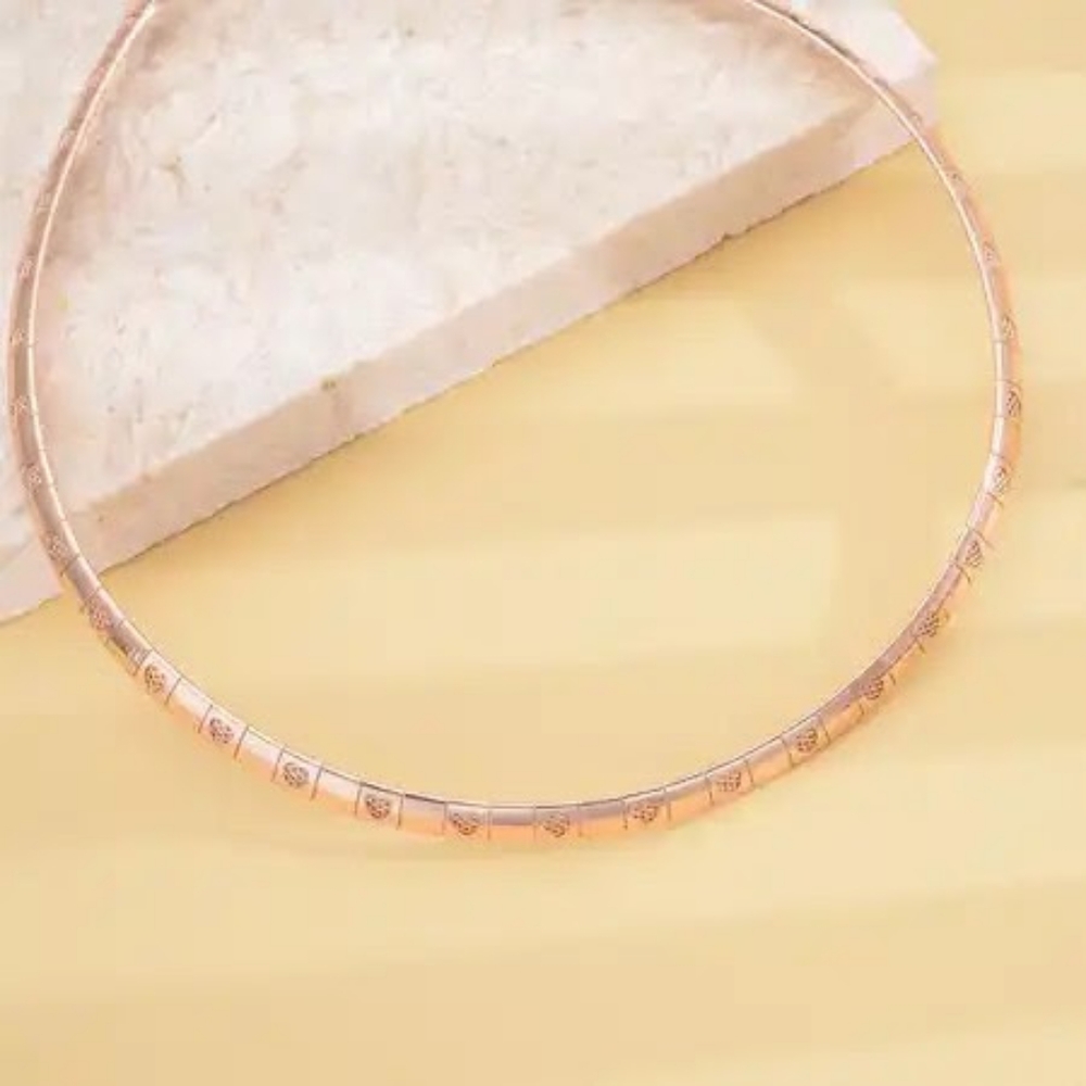 Omega Heart Pattern Necklace